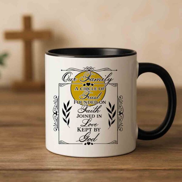 Our family A circle of trust coffee mug