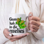 Gaan kak in die mielies coffee mug