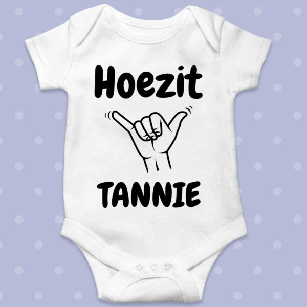 Personalised Baby Grow – Hoezit Tannie
