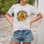 In a world full of sunflowers ladies T-shirt